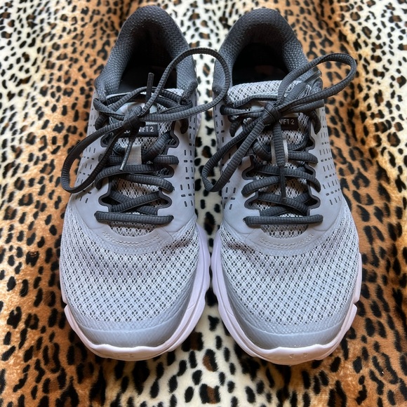 Under Armour Micro G Press Women's Training Shoes sz 8 EUC - Picture 2 of 10